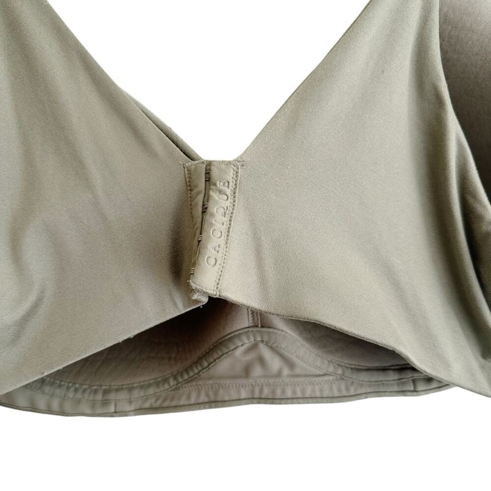 Cacique Lightly Lined Wireless Bra Backsmoother - image 6